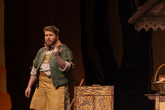 opROA_hanselGretel_20260325-0500.jpg